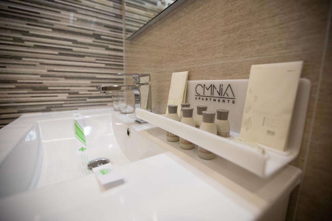Omnia Apartments Iasi Exterior photo